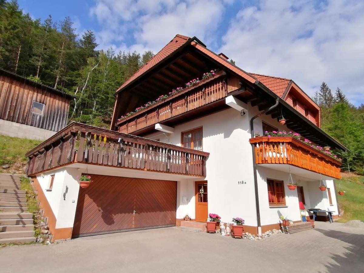 Ferienwohungen Im Kuchersbach Hornberg Exterior foto