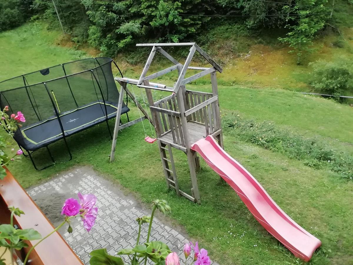 Ferienwohungen Im Kuchersbach Hornberg Exterior foto
